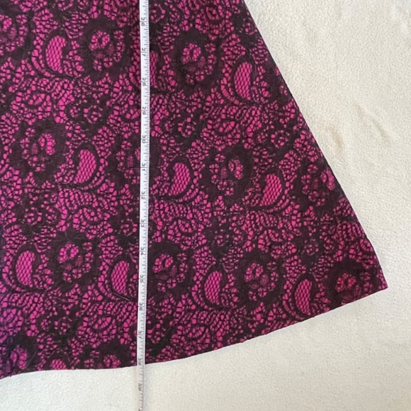 EUC Le Chateau Burgundy Brocade Dress Size XXS - Picture 7 of 8